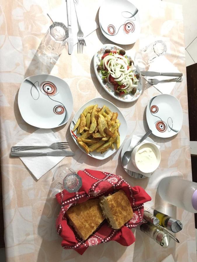 ולבונה Bujtina Sherifaj מראה חיצוני תמונה